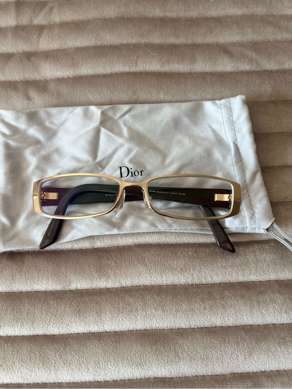 Women Dior Slim Gold Rectangular Glasses, model 3710 in colour TTH140